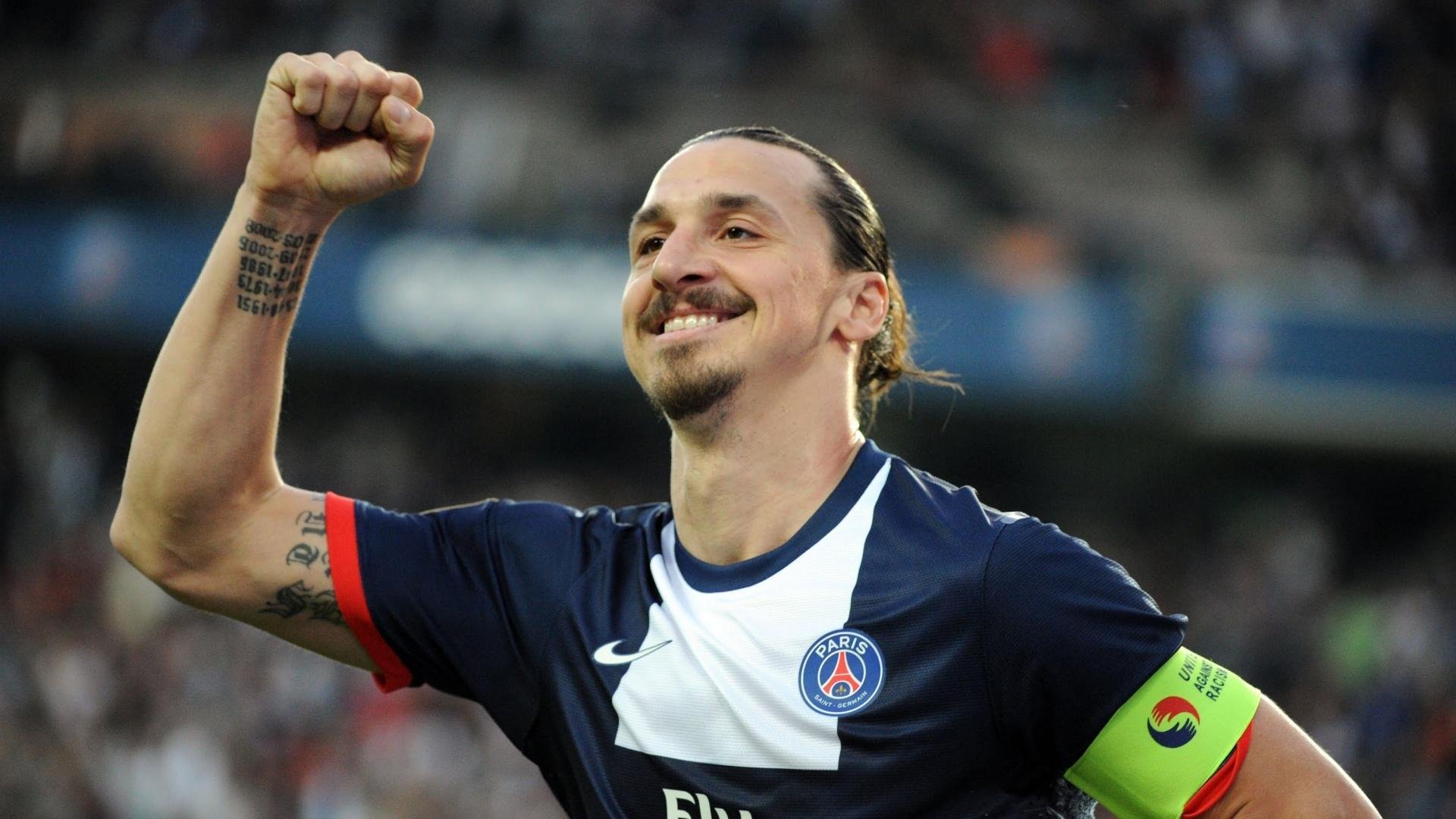 开云·体育官方网站入口-“中超大牌外援纷纷续约,联赛稳定性增强”,中超引进的最大牌外援